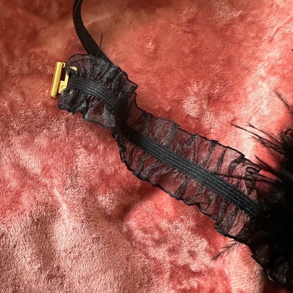 Victoria’s Secret burlesque collection bra S 32” - Picture 2 of 4